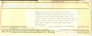 Telegram van de fa. J.Boll te Leeuwarden met de vraag of dhr. Bouwman te Groningen zijn zomerhuisje wil verkopen tegen de in 1940 vastgestelde vergoeding. De zomerhuizen werden in 1944 in opdracht van de Wehrmacht binnen 14 dagen afgebroken. (foto 29 juli 1944)